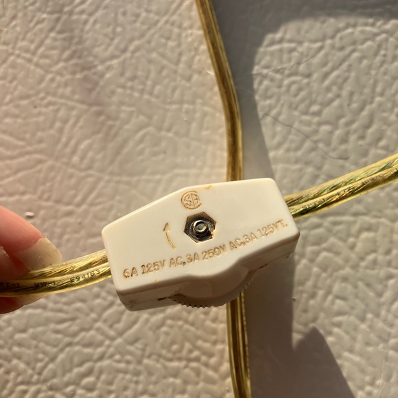 Vintage Crystal Cut Table Lamp 1950-1960s - Picture 9 of 10